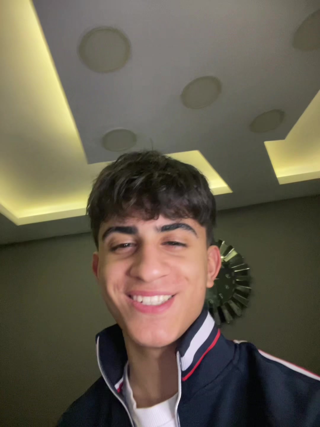 @𝐊𝐚𝐝𝐢𝐫