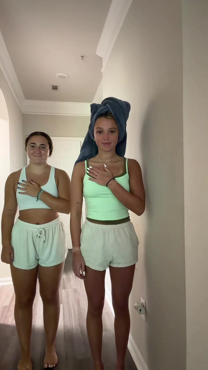 @karlie