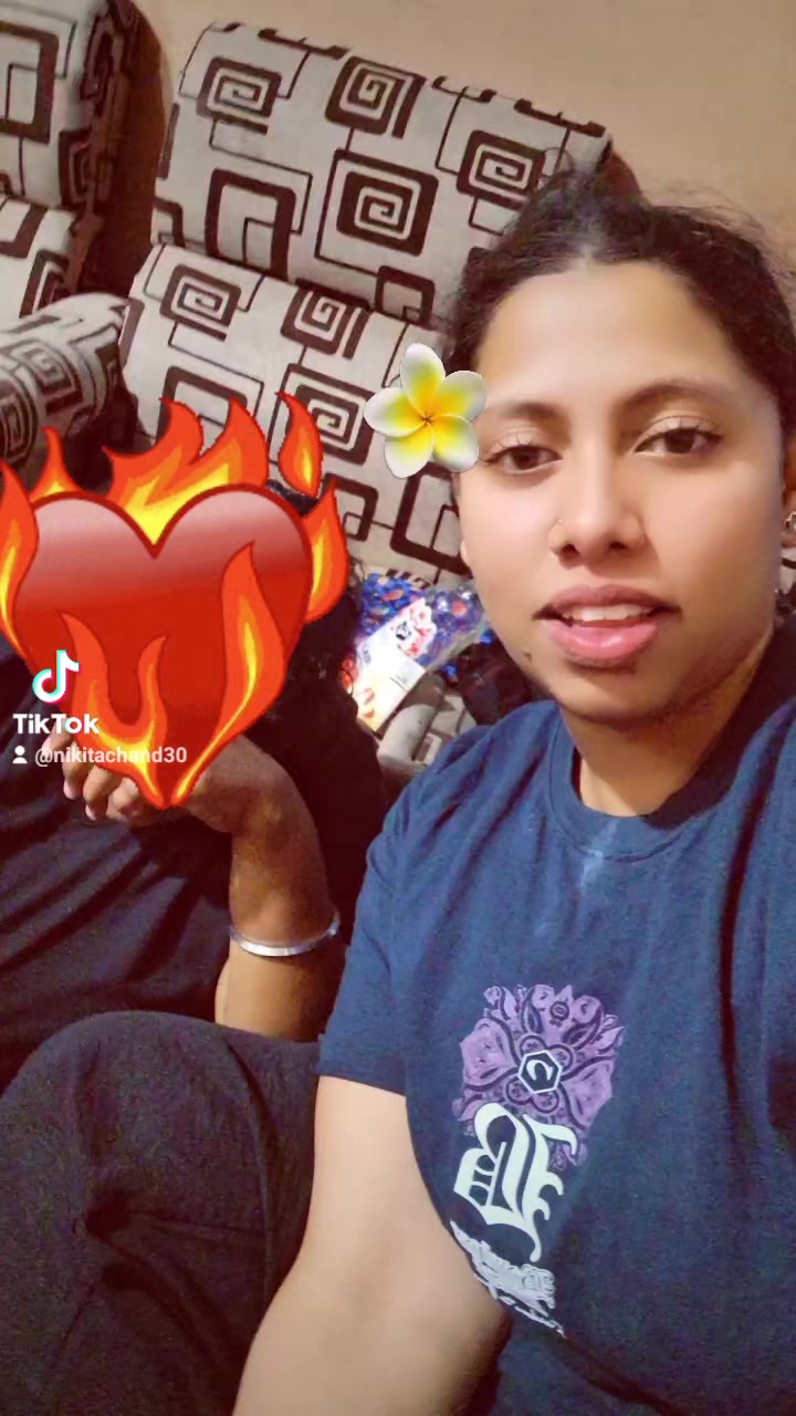 @Nikita Chand🌸