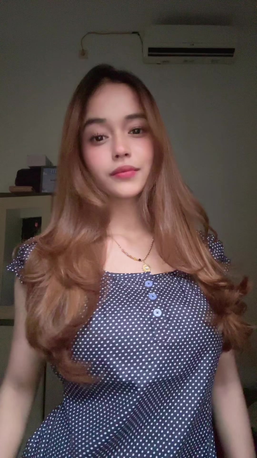 @loouuuna