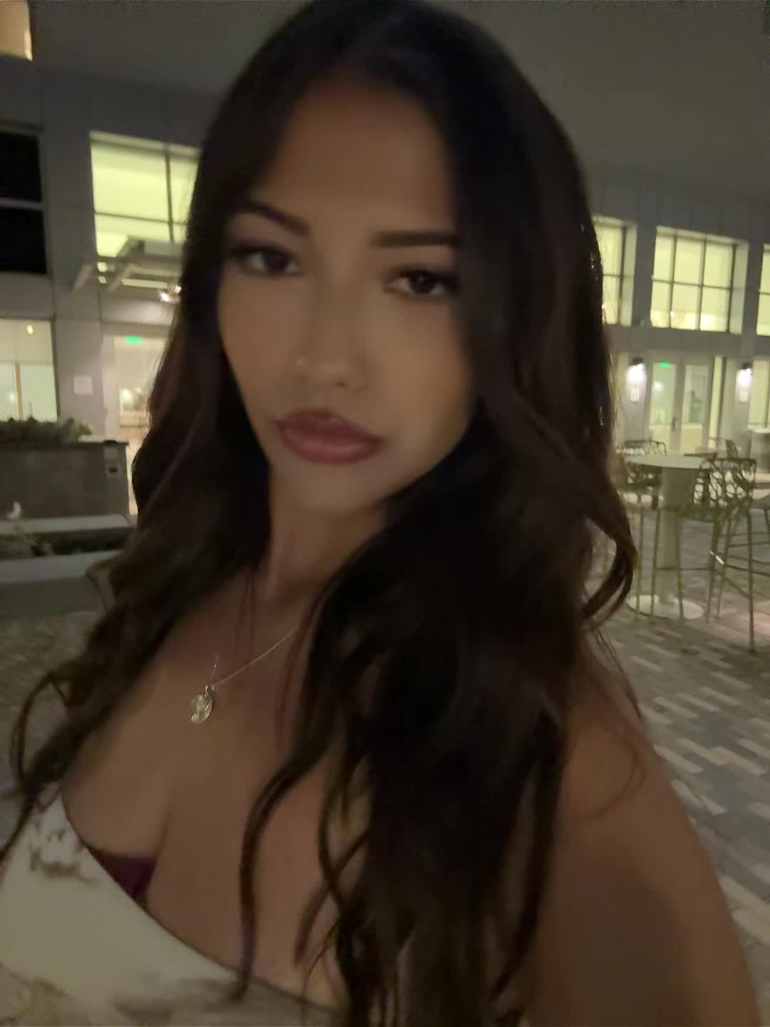 @xoxoleslieee