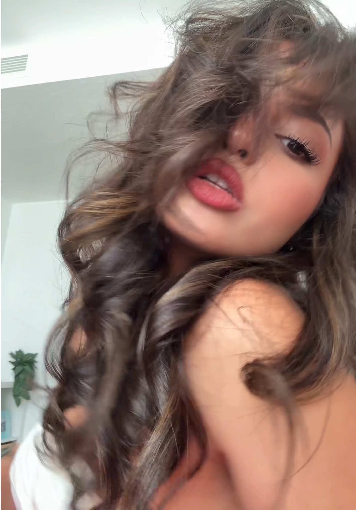@momo