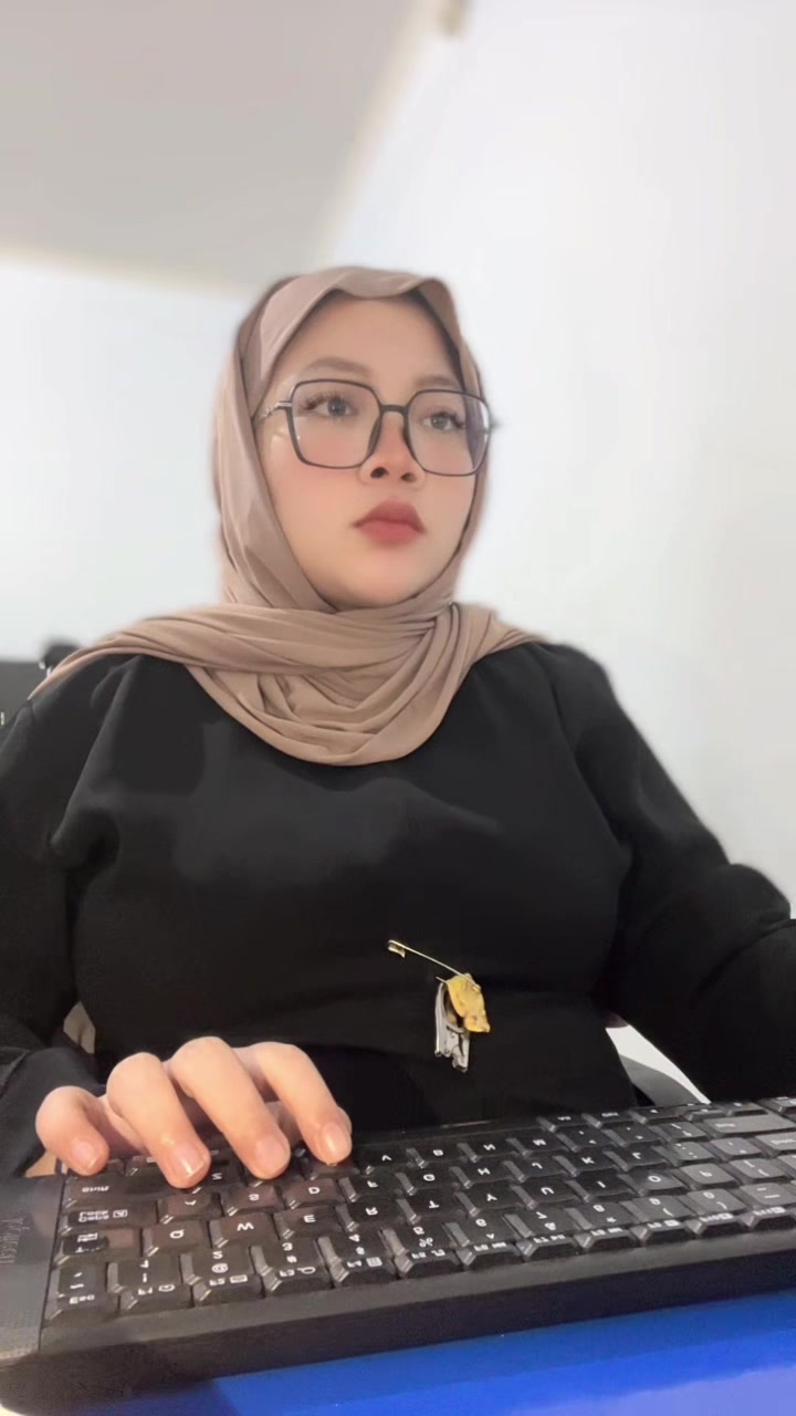 @Tihatdisini👻