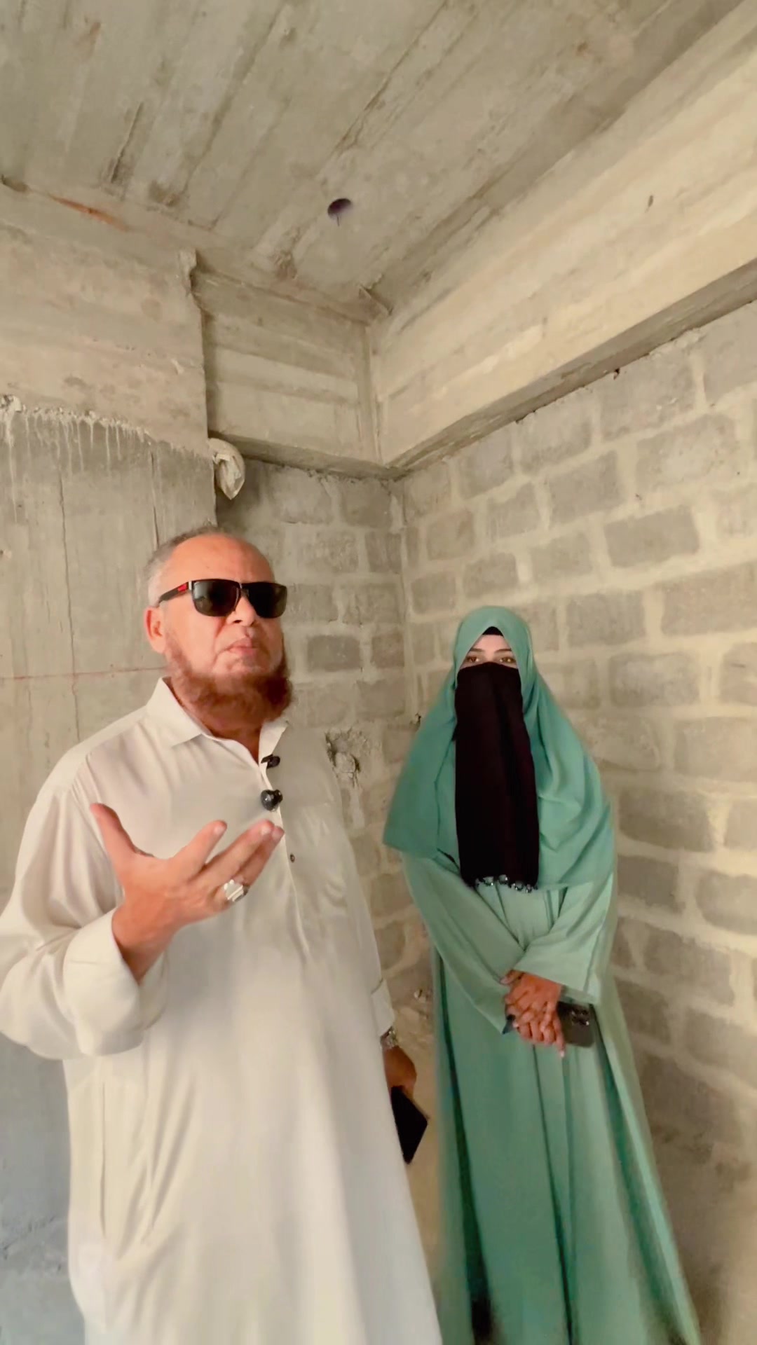 @🔴صباء سکندر (◕‿-)✌