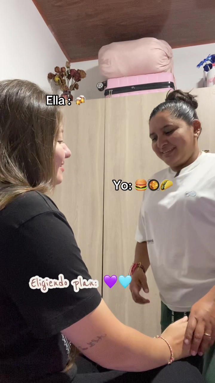 @J & B 💜🩵🌈👭🇨🇴
