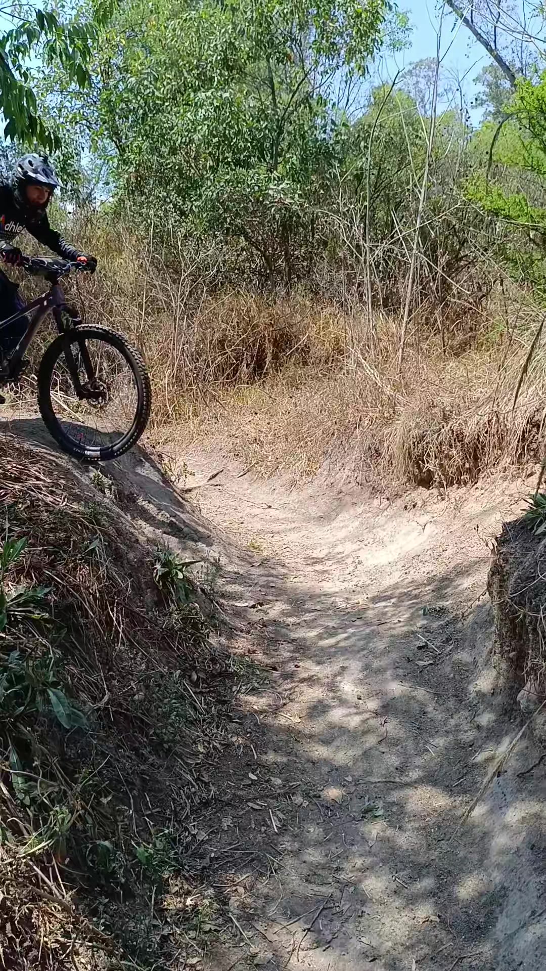 @César Ayala Mountainbiker