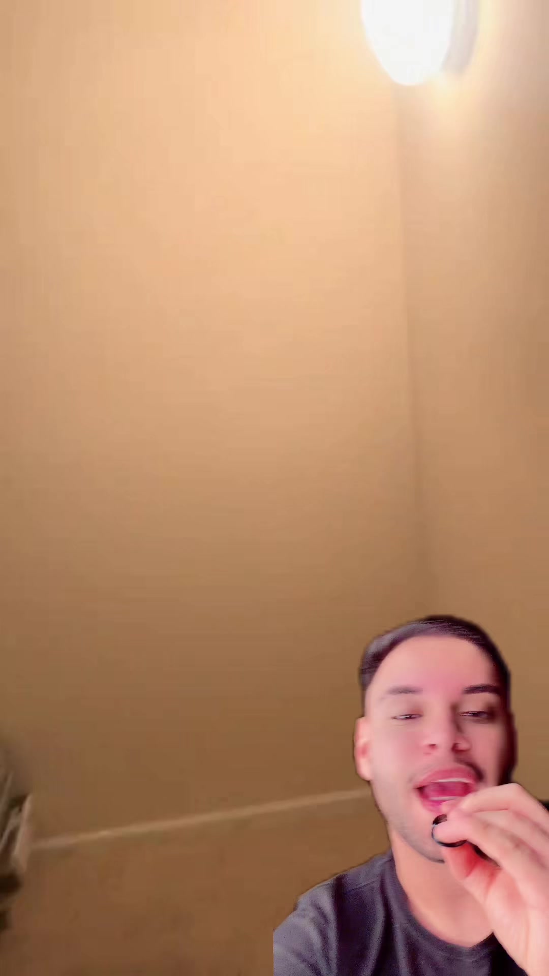 @Victorioso