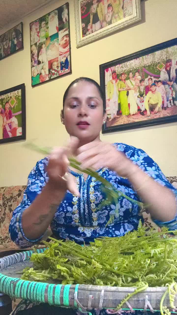 @दुलाल कि कान्छि बुहारि