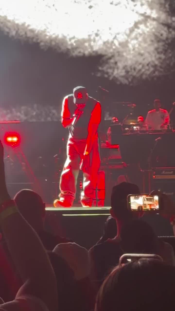 @VaBronxBoogie