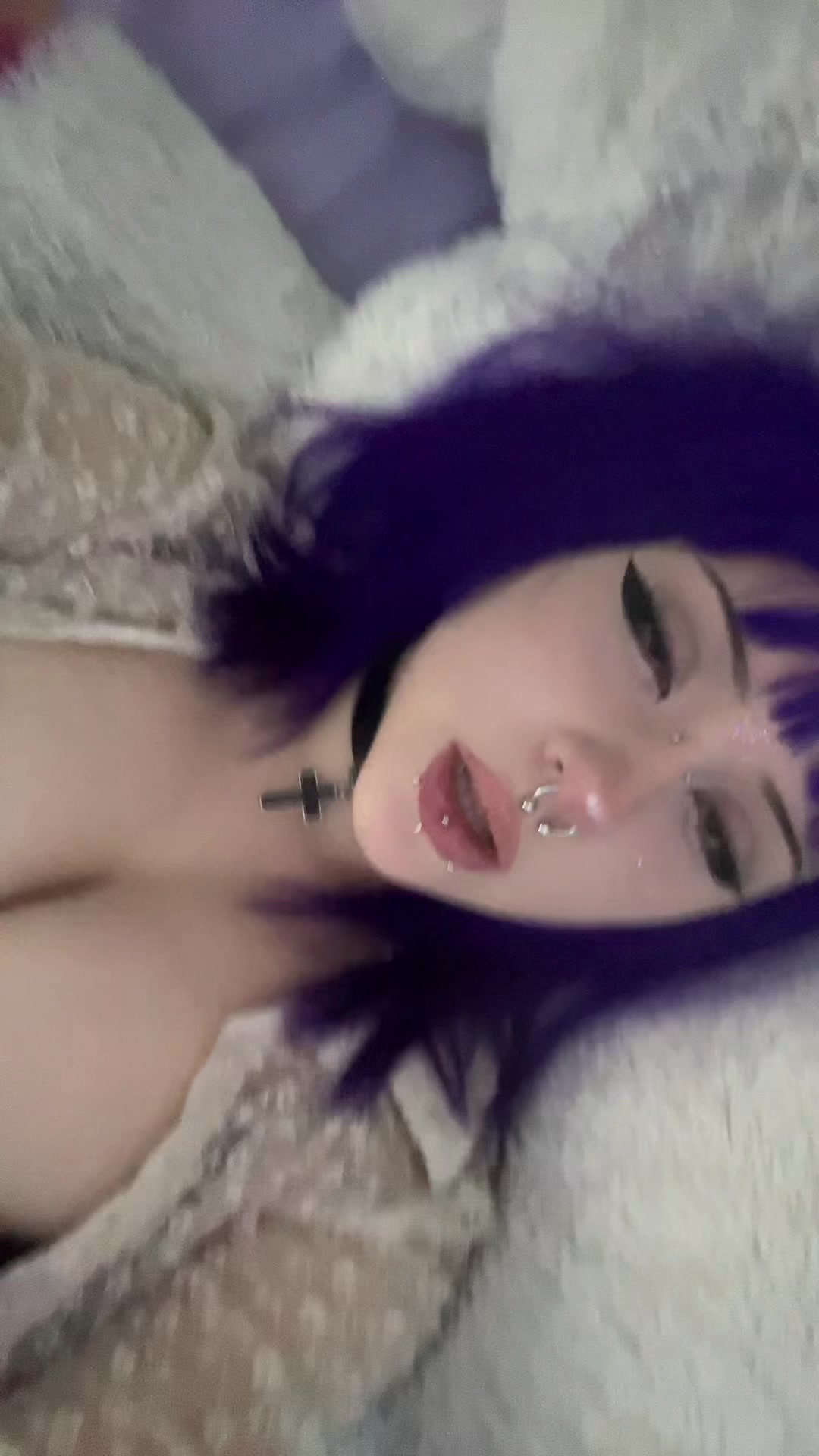 @. °•★malice☆•° .