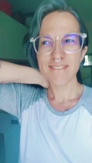 @Adelle.Creates🇨🇦🌈