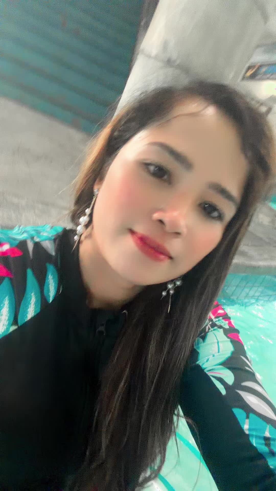 @SweetyRos786