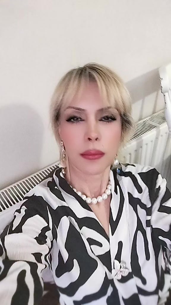 @Azra Azra 355