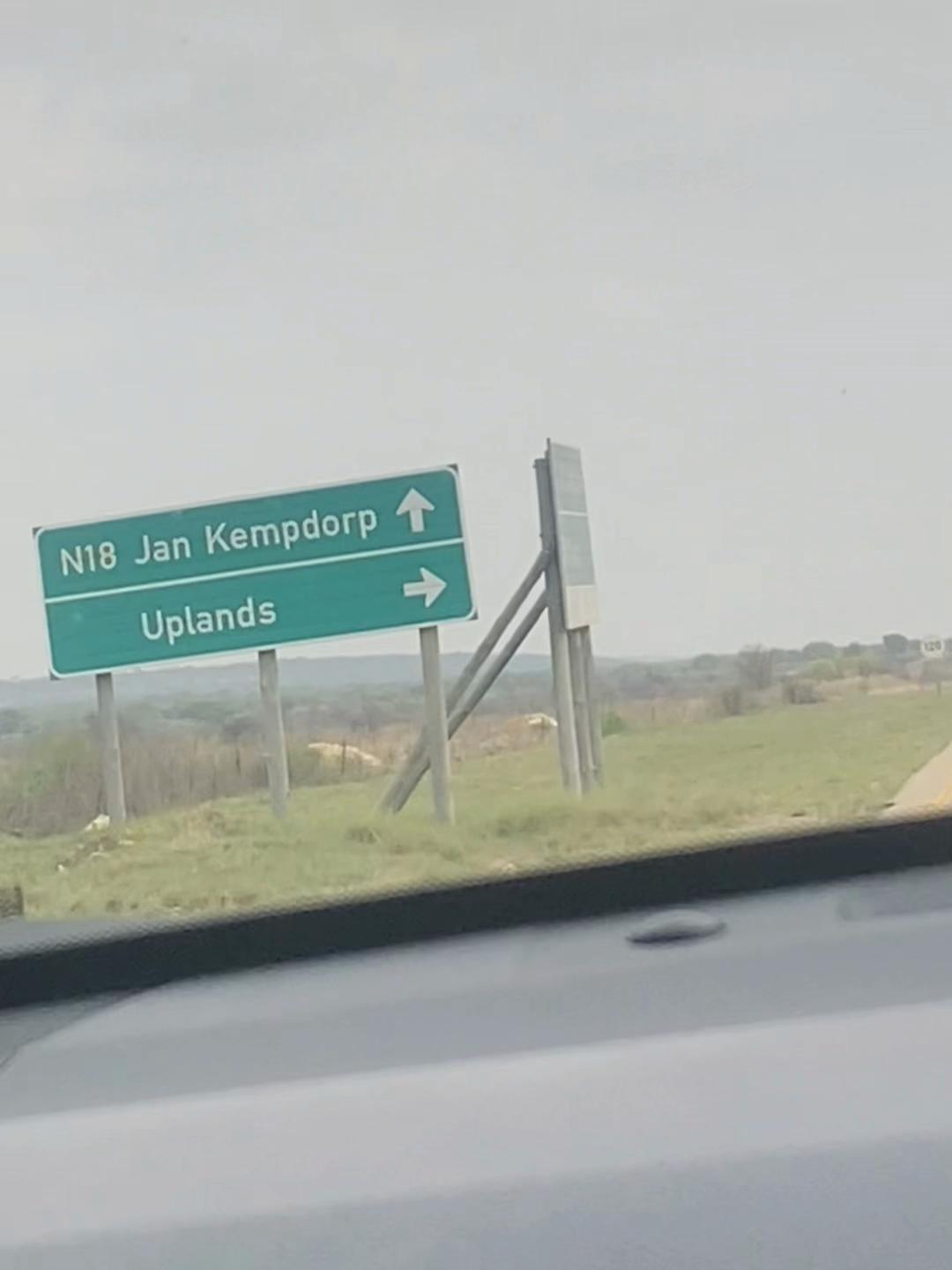 @ReLeBoGiLe🇿🇦
