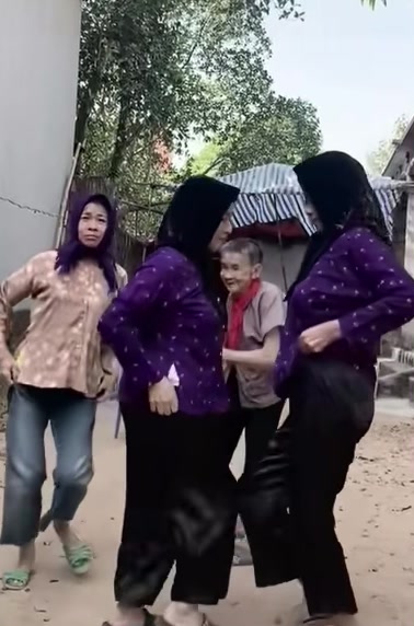 @C&ocirc; Độc Vương