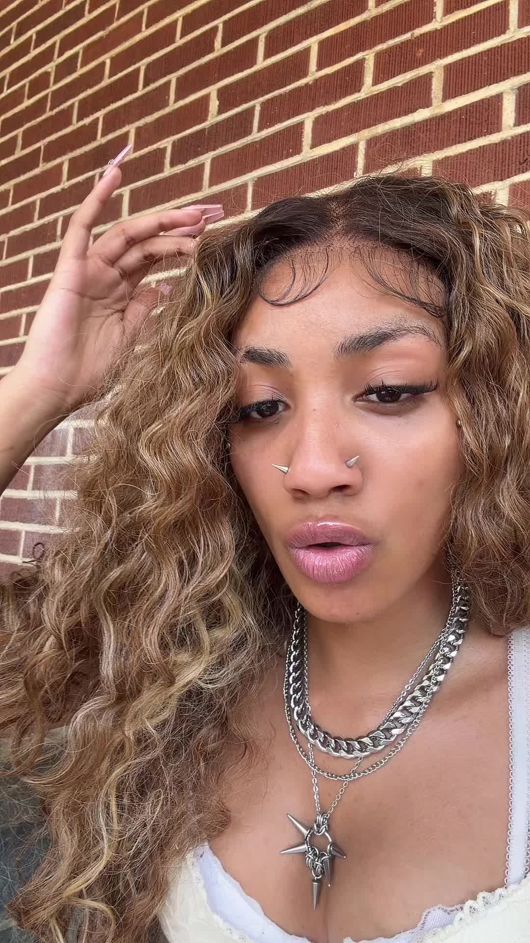 @wrlddomiinxn