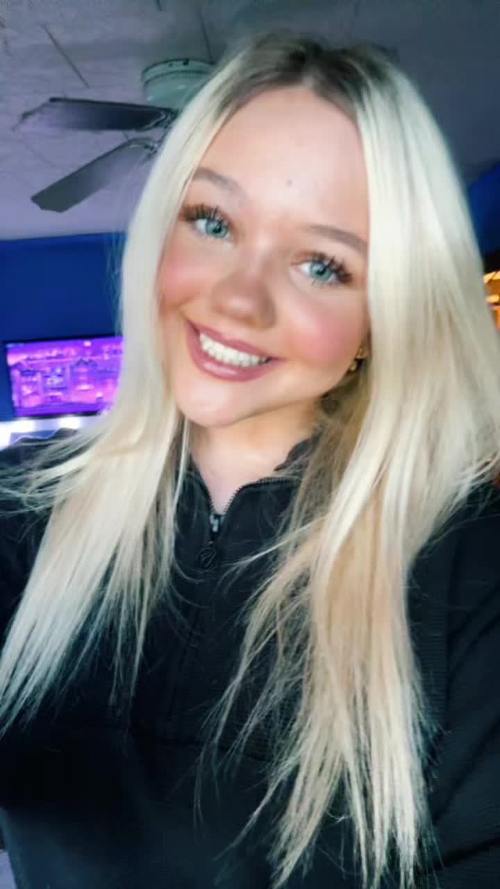@𝐛 𝐫 𝐚 𝐢 𝐥 𝐲☻︎