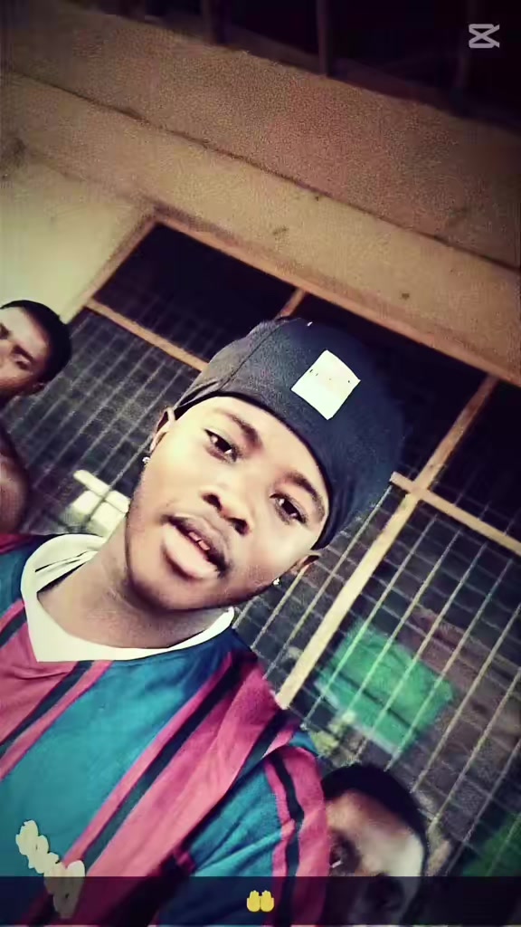 @𝐁𝐔𝐆𝐀𝐓𝐓𝐈 🇬🇭