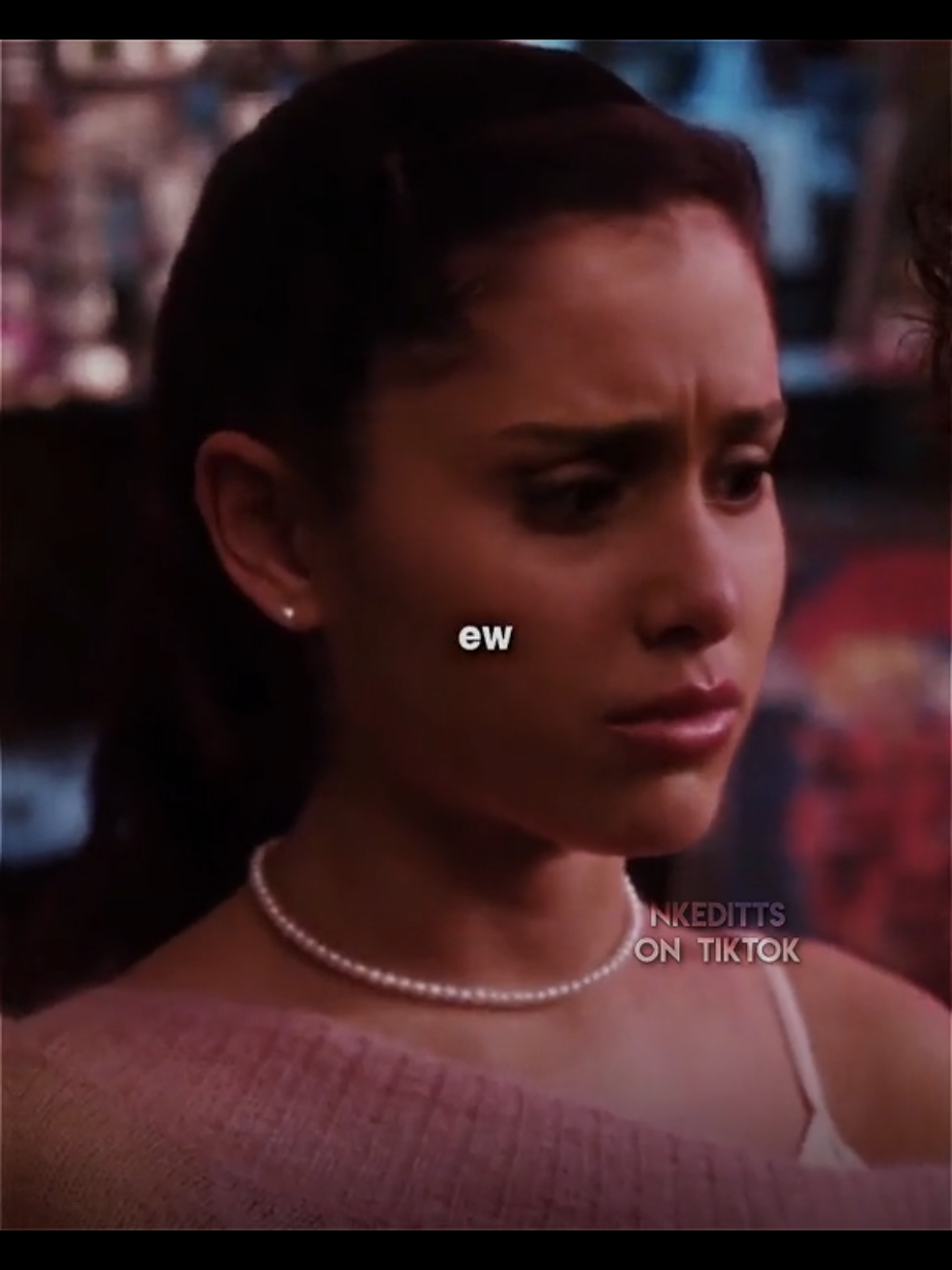 @𝒩