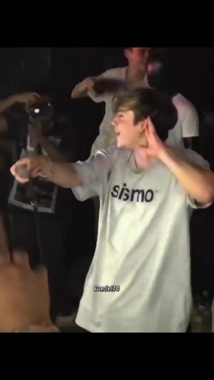 @𓆰𝔇𝔞𝔫𝔦𝔢𝔩𓆪𝓐𝓑🐏
