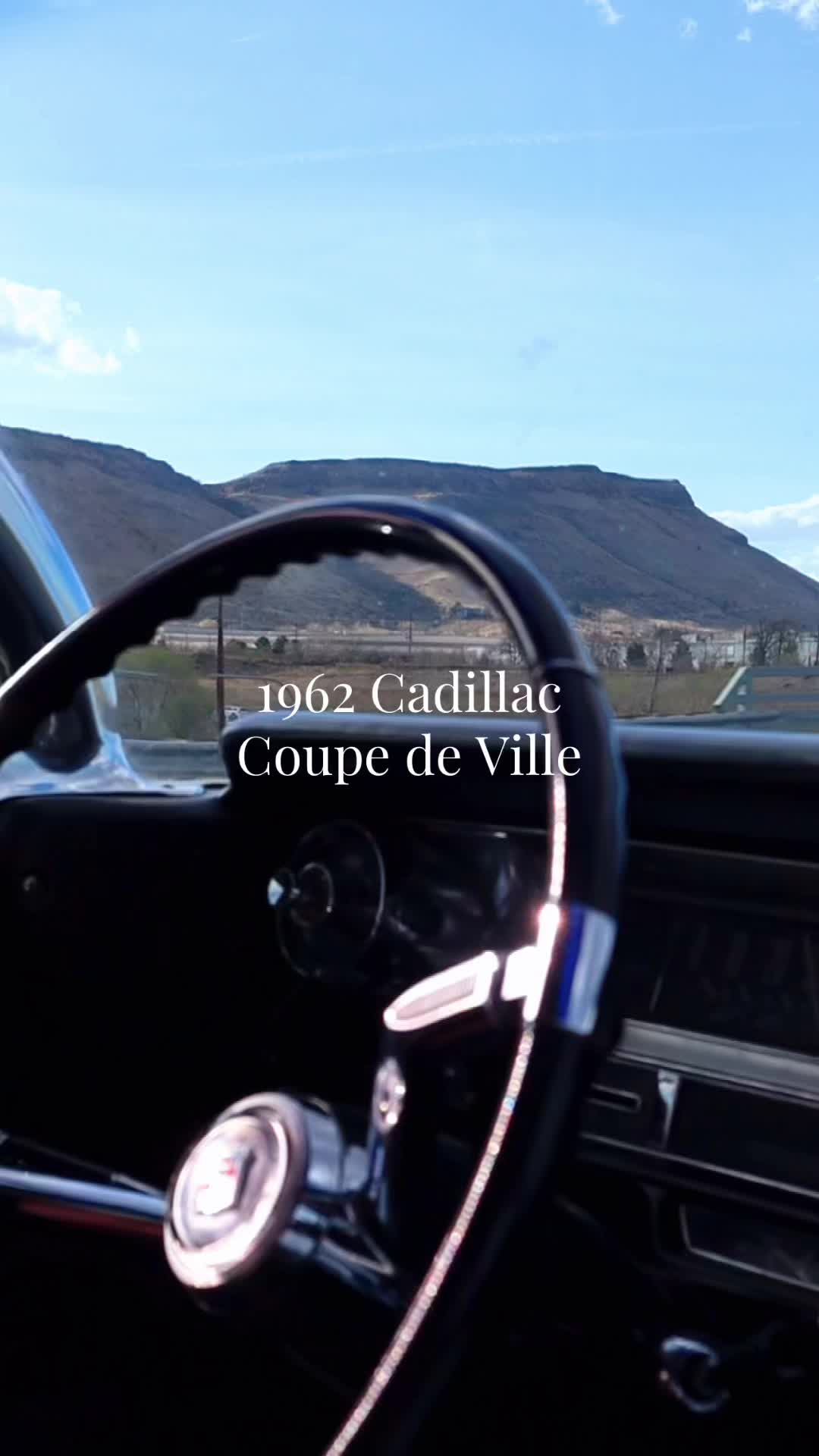 @CLASSIC CAR GIRLIE