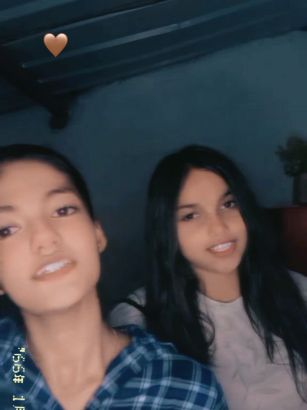 @❤️හා පැංචි❤️ 응 귀요미❤💐