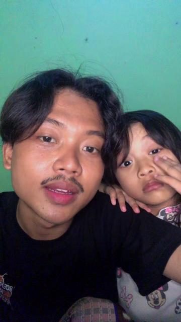 @Inisial F 👾