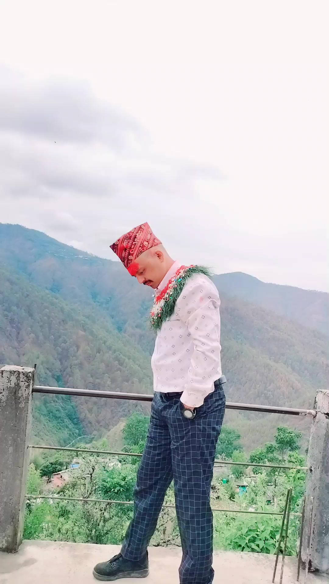 @Lazza Hikmat