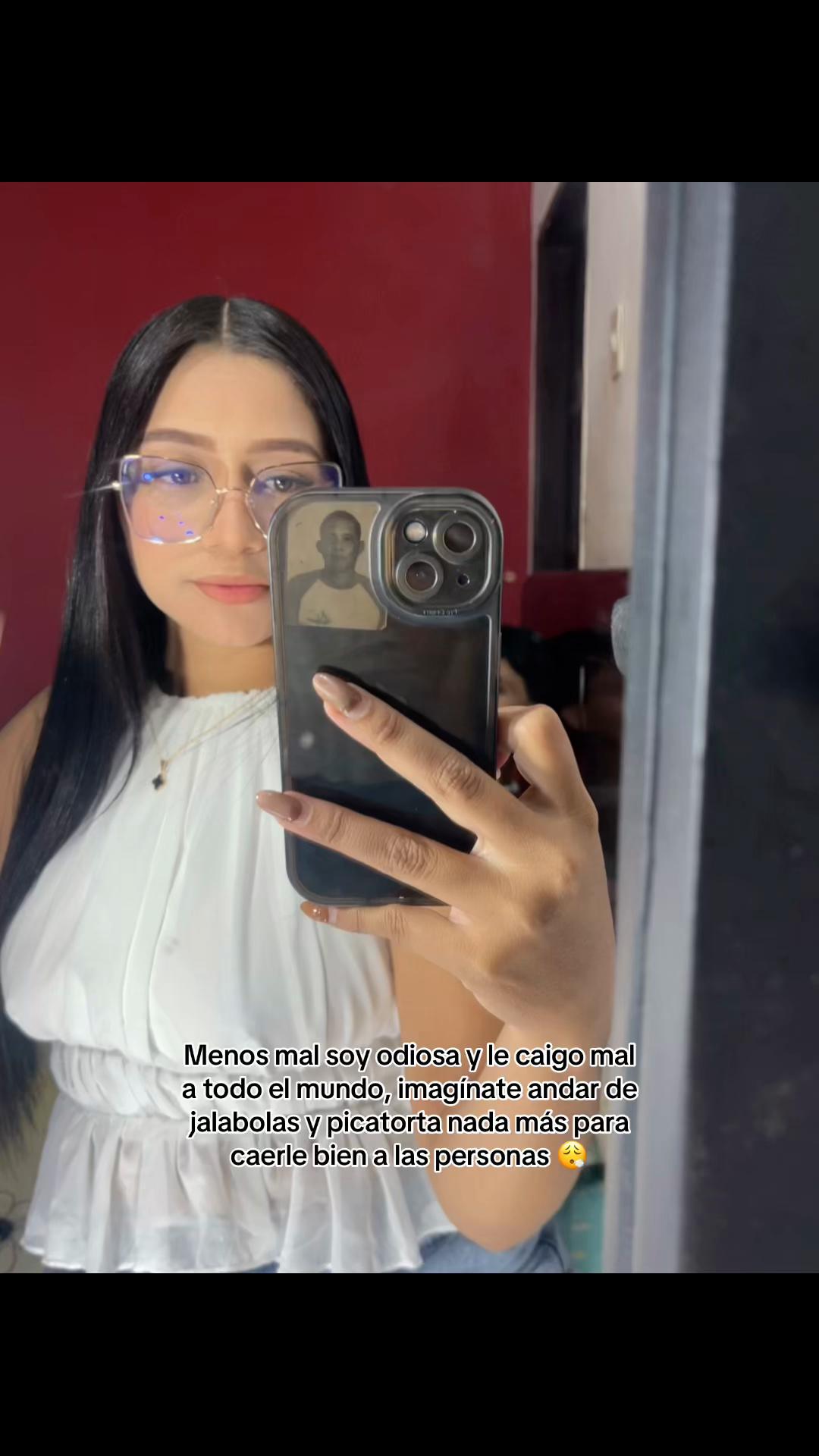 @🦦