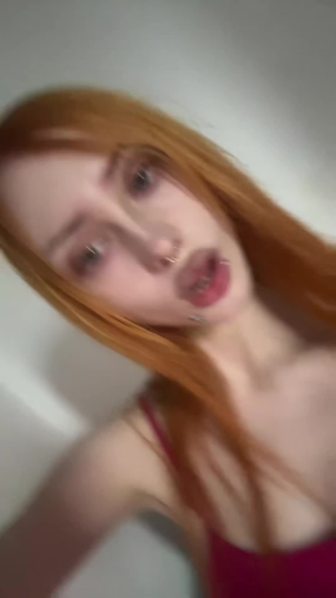 @☢️