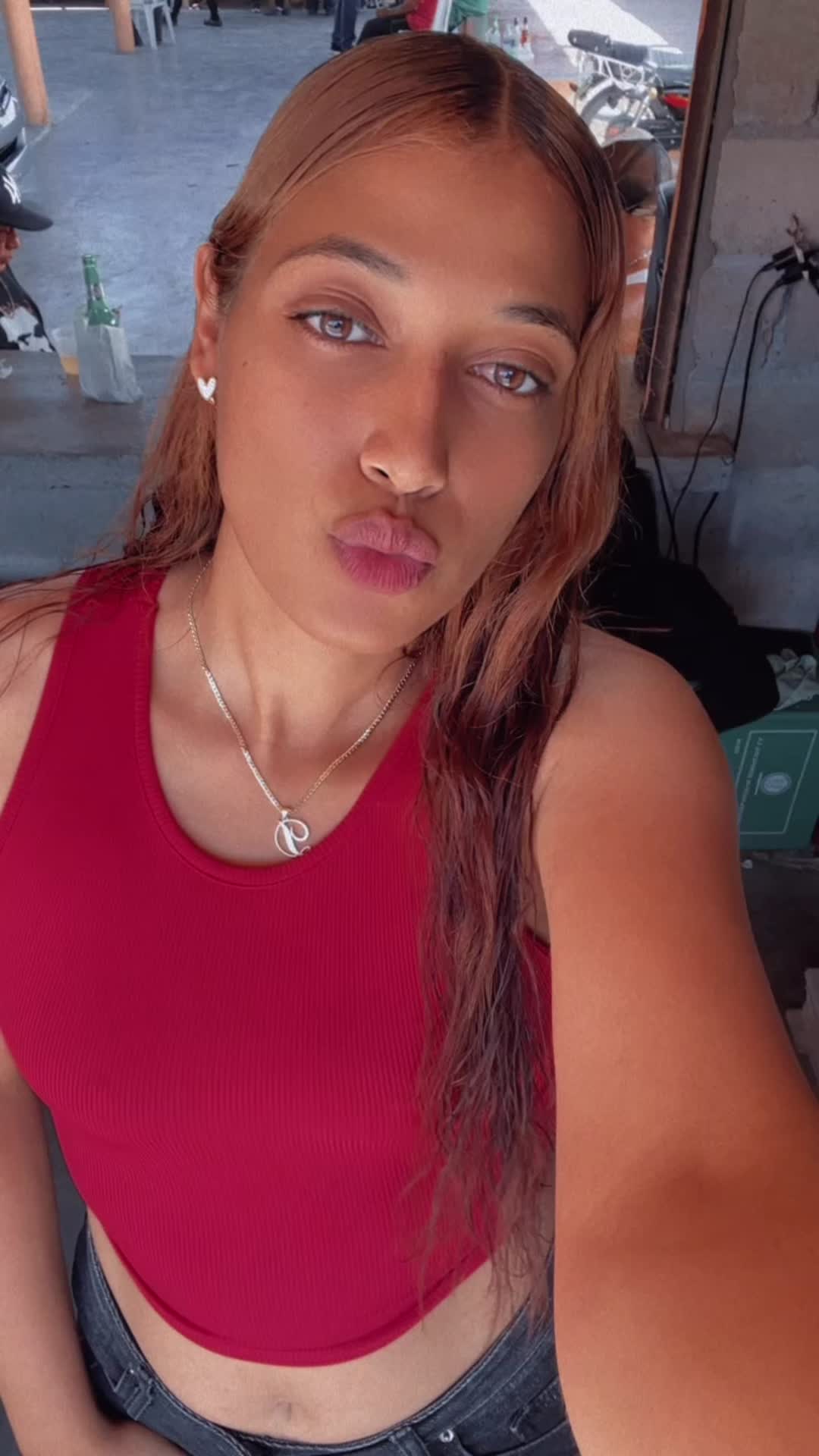 @Manuela la toxica 🇩🇴🌼