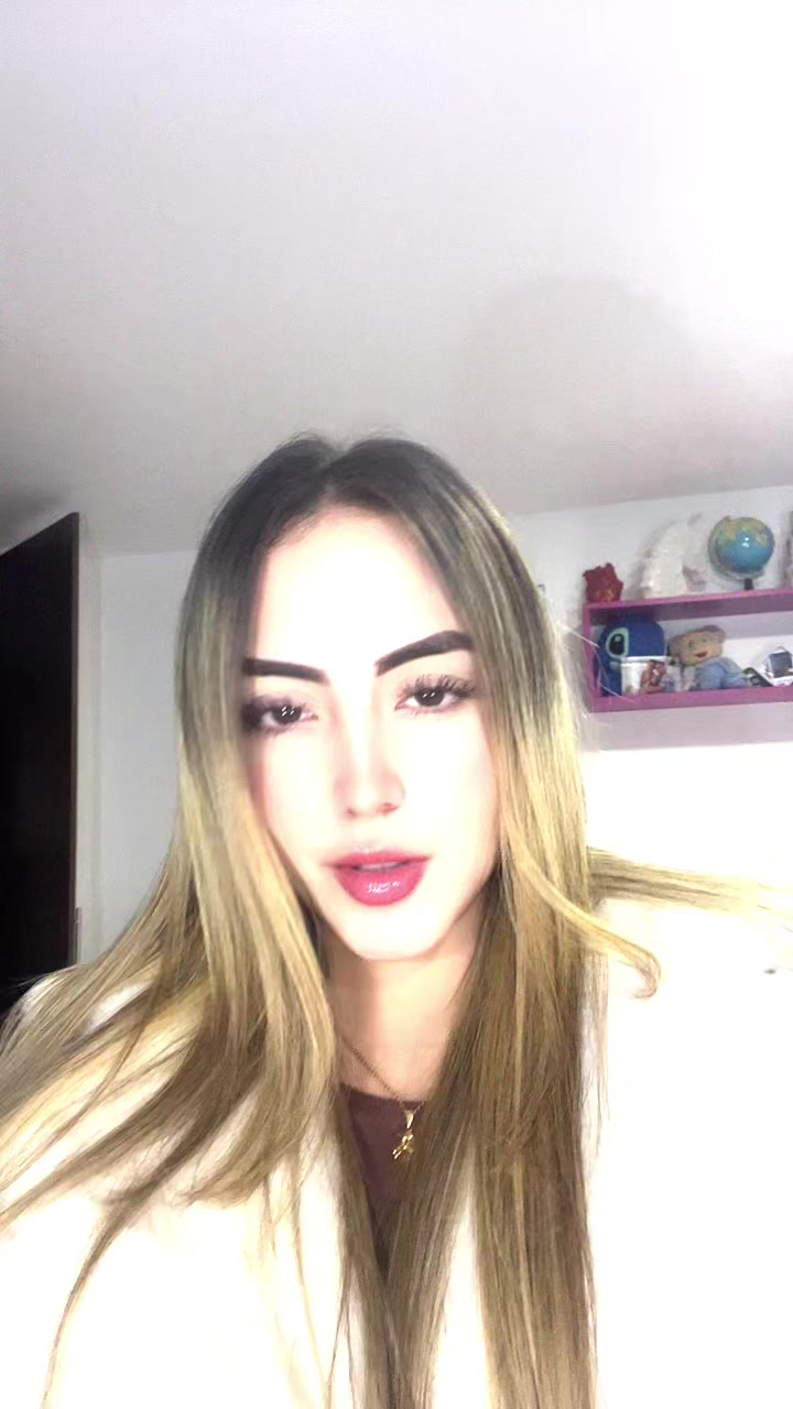 @Laura valencia