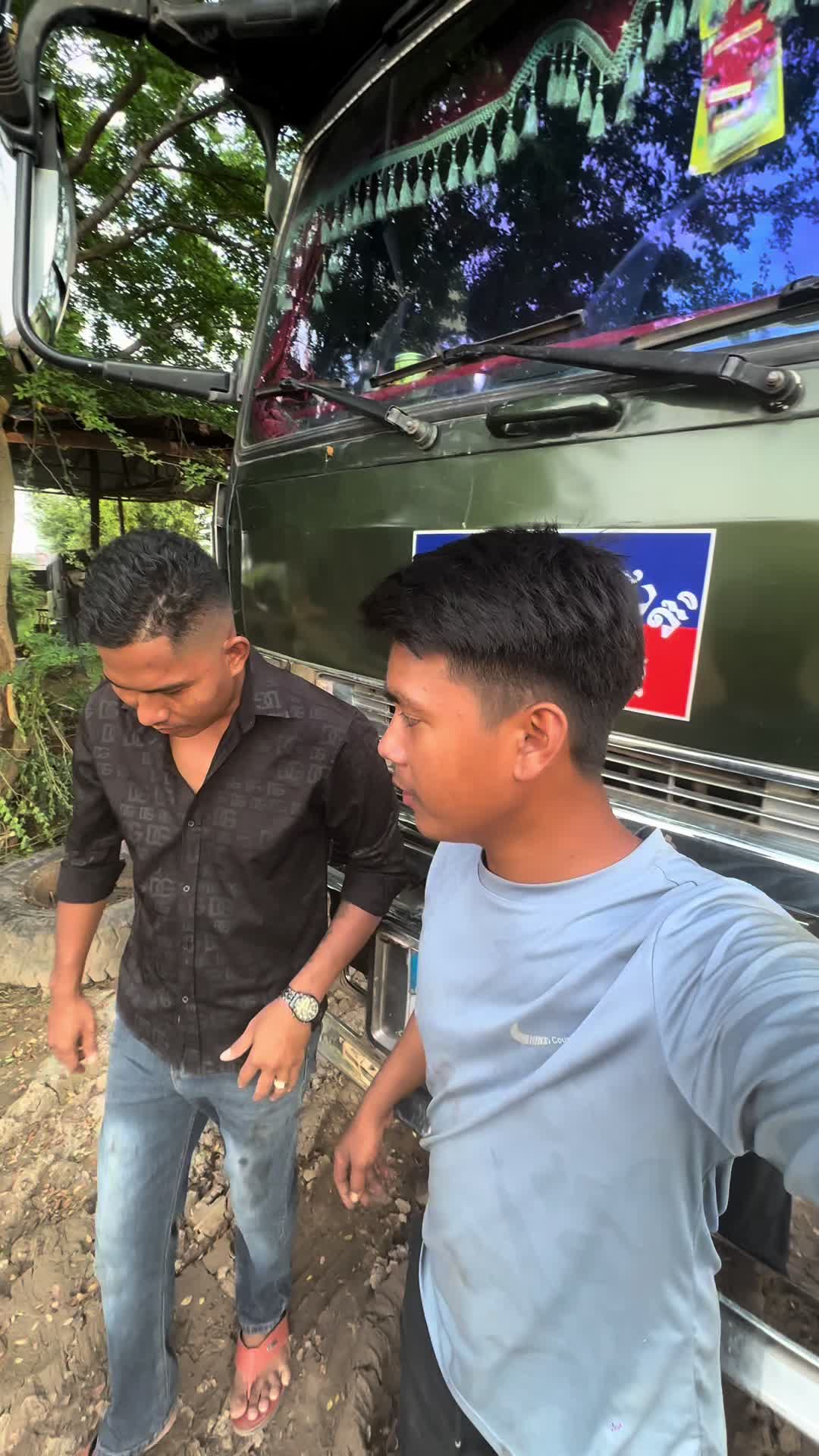 @ប្រុស ខ្មៅ..🇰🇭