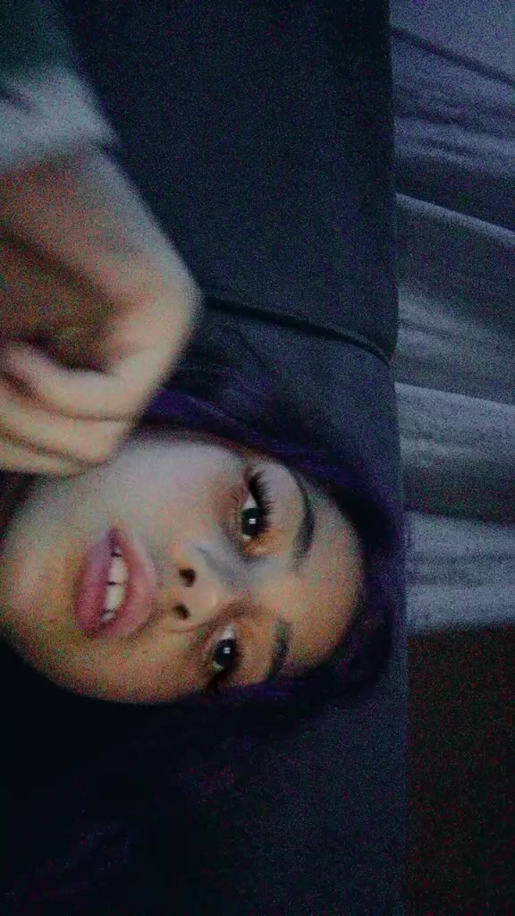 @thayla 14 linda