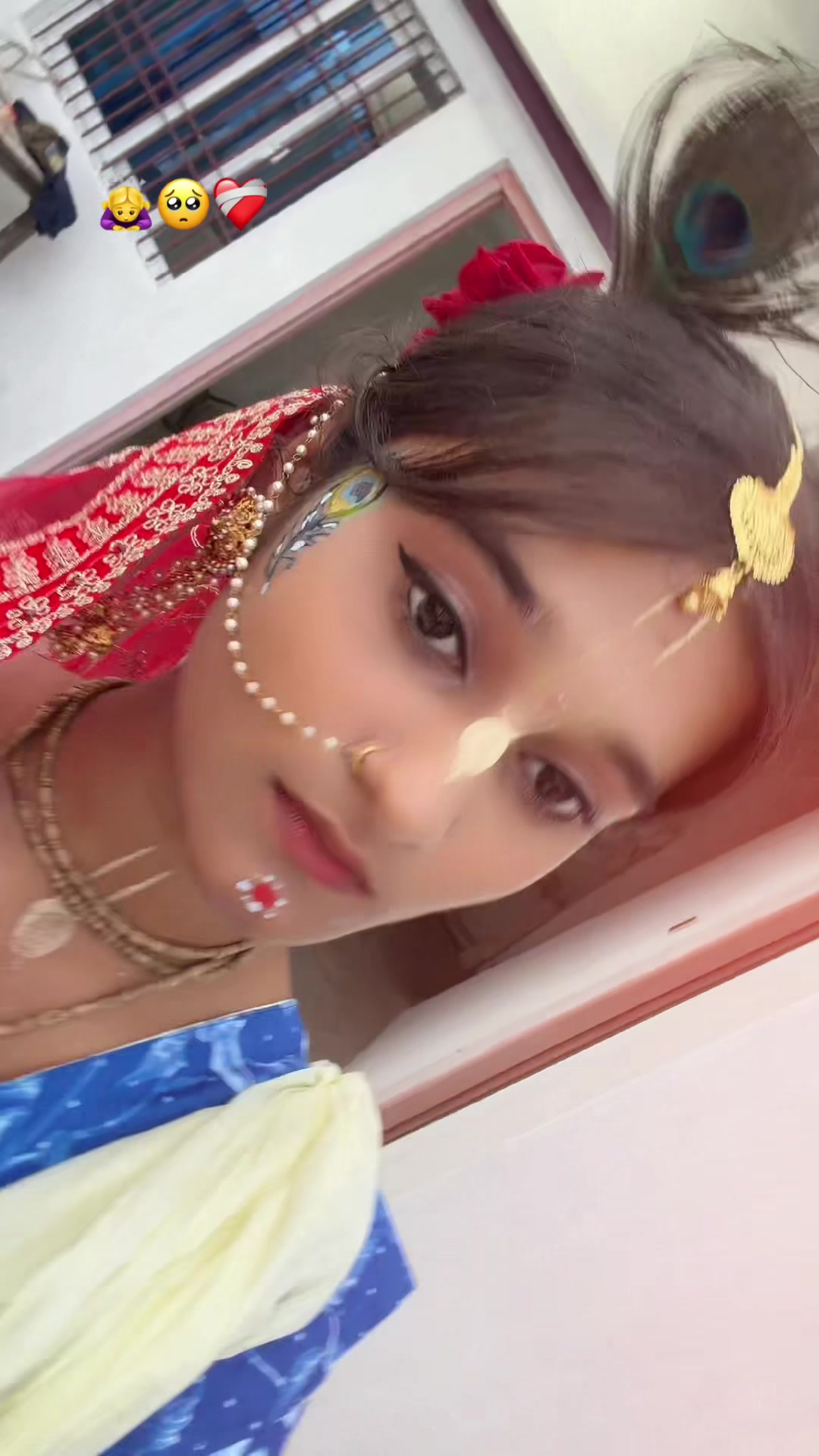 @QuEeeN oF Krishna💫🦚♥️