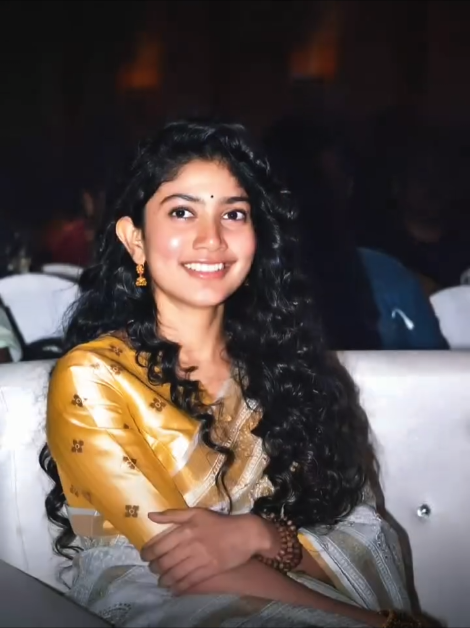 @Sai-Pallavi_ Fans