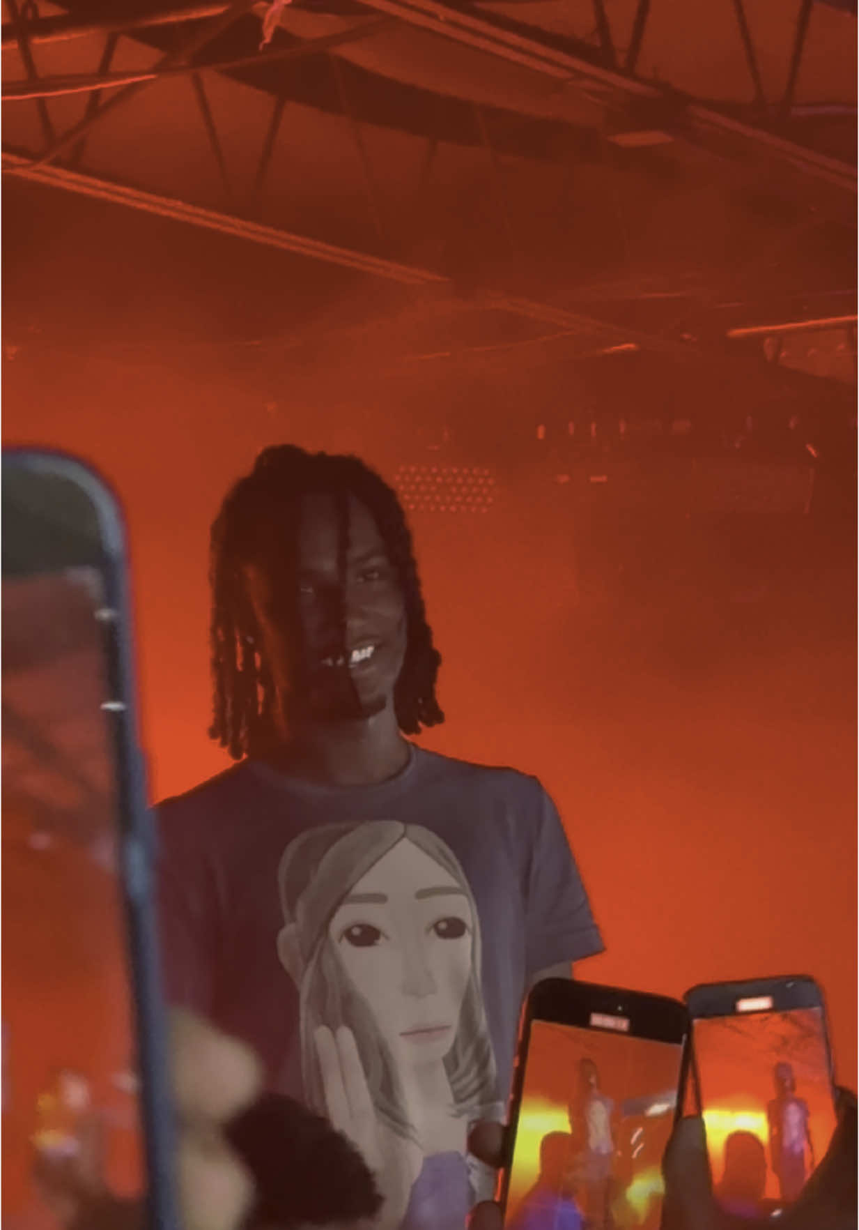 @￶