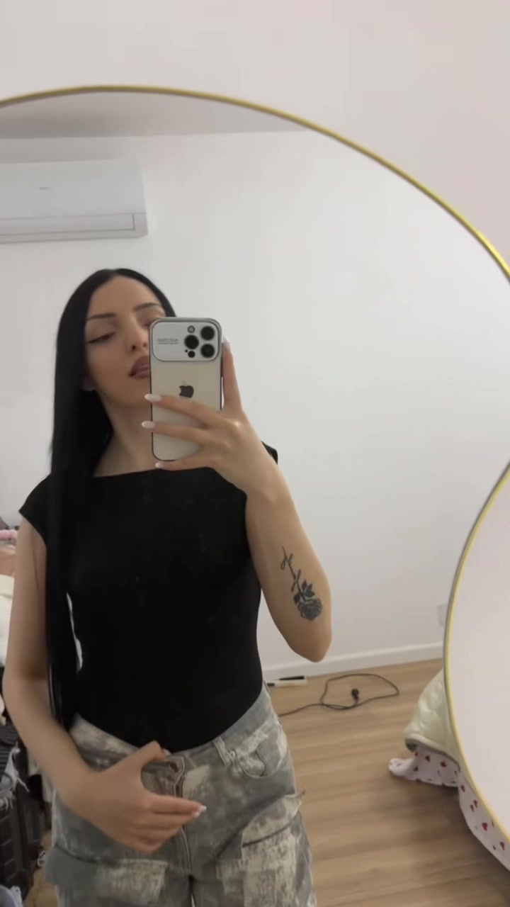 @xhuliaaa1