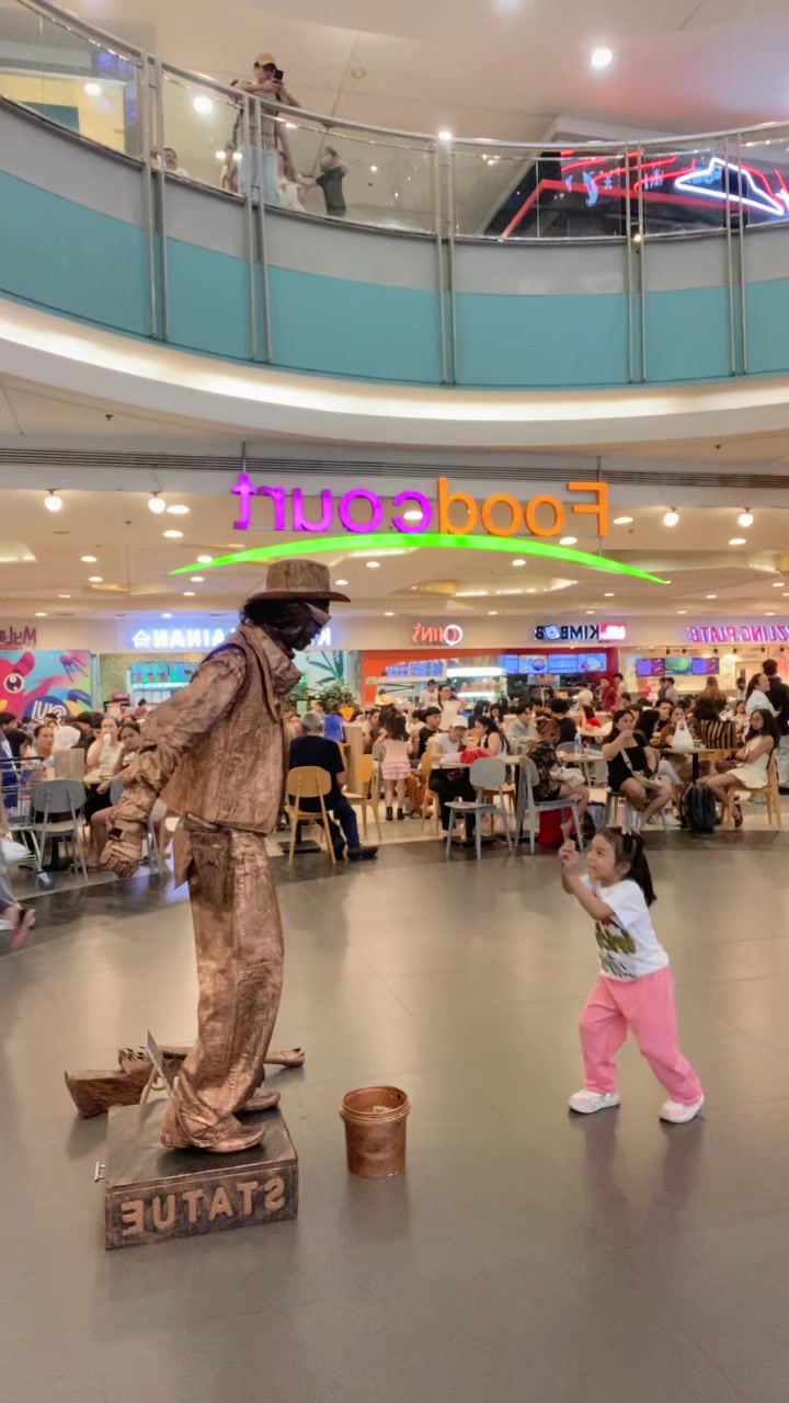 @TOYRO