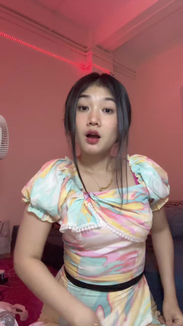 @🐷ehlgay🐷(Official 1M)