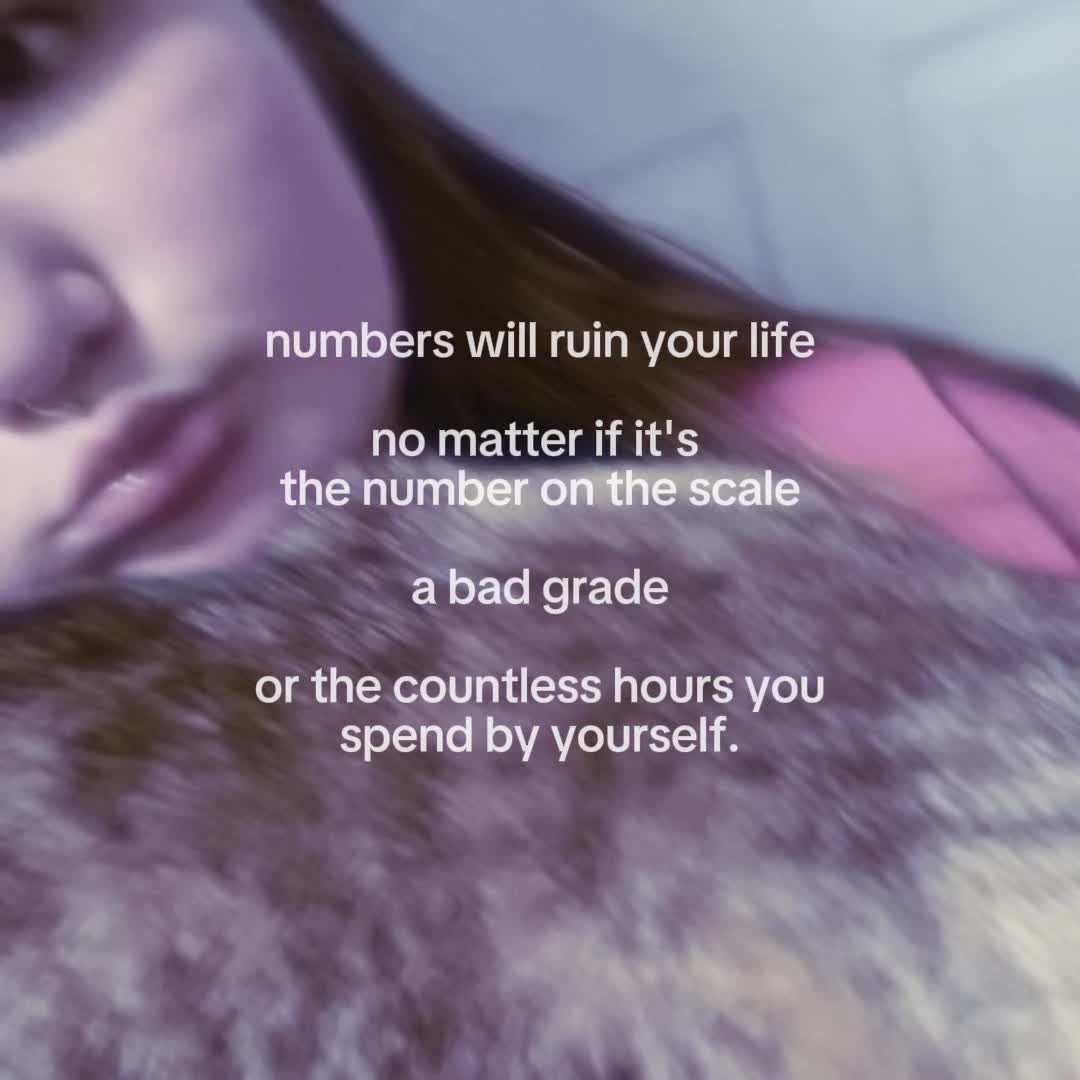 @yourlocalweird_madie01