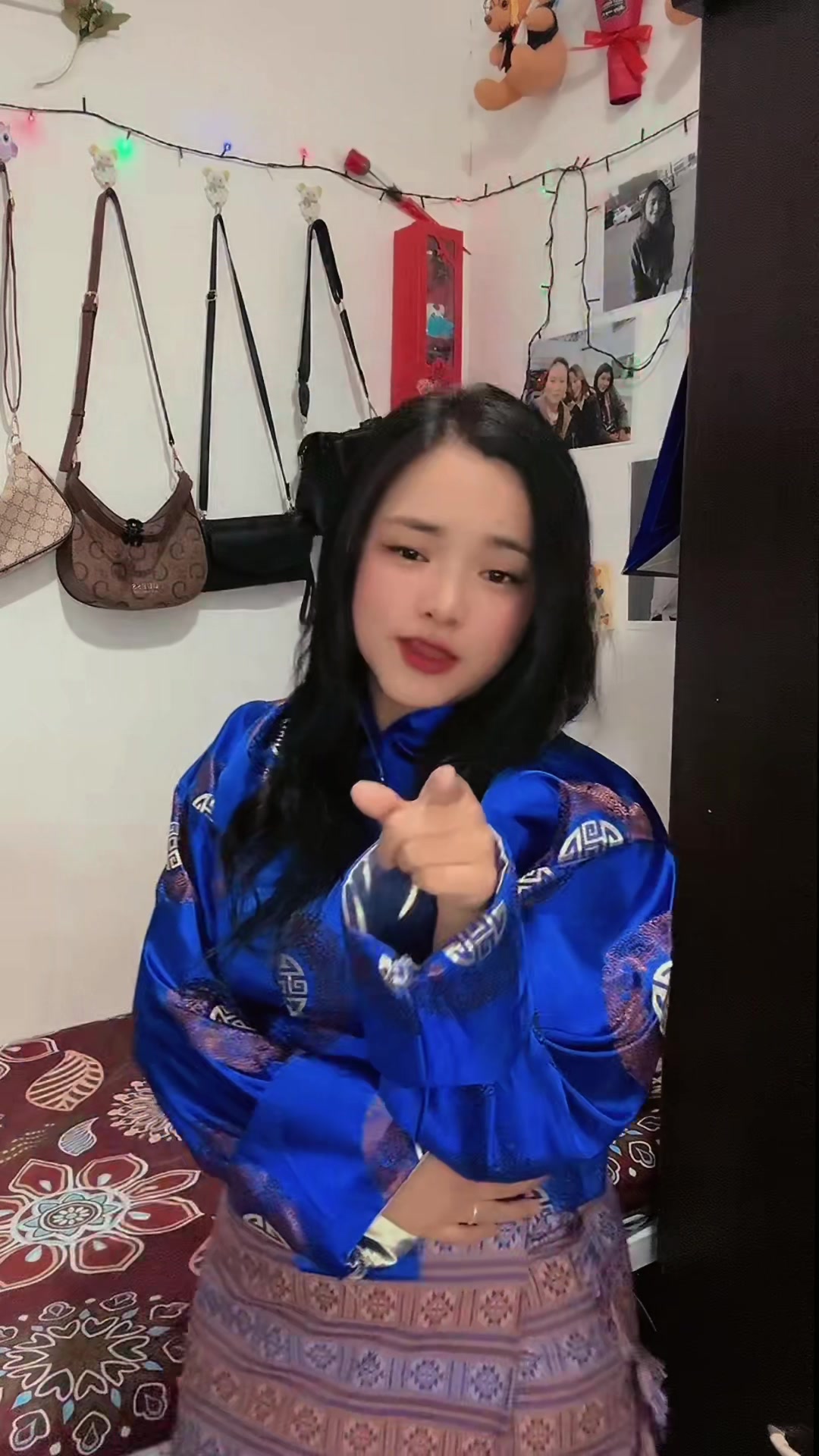 @Yeeshey⁹⁸💙