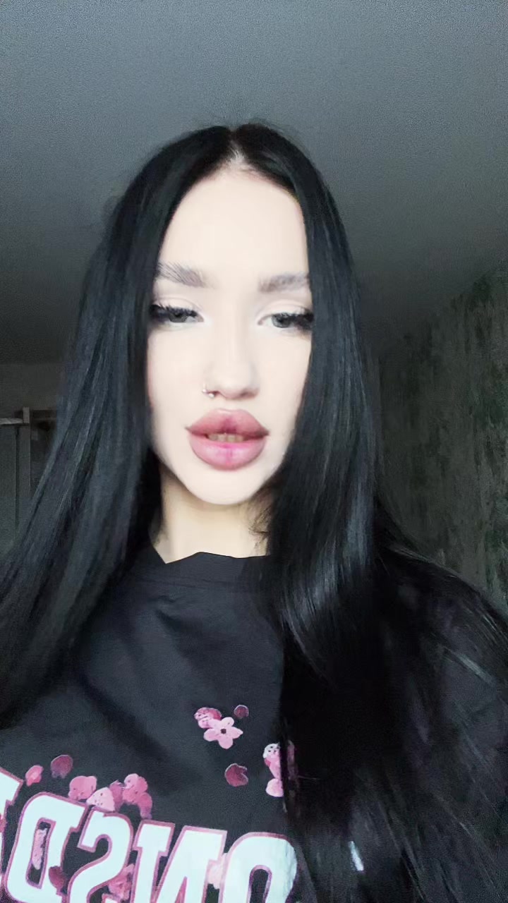 @Кошка