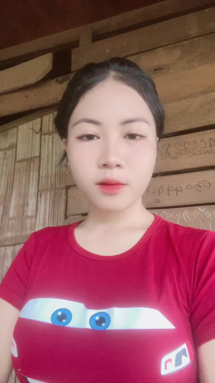 @ເດັກລາວ ສາວບ້ານປົ່ງ