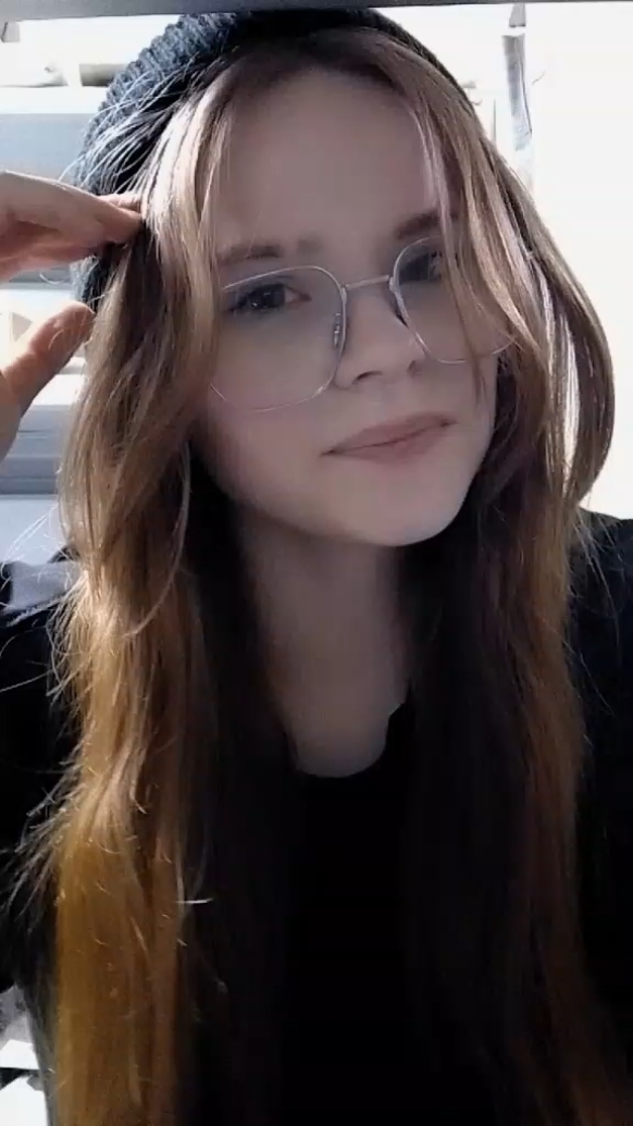 @✘