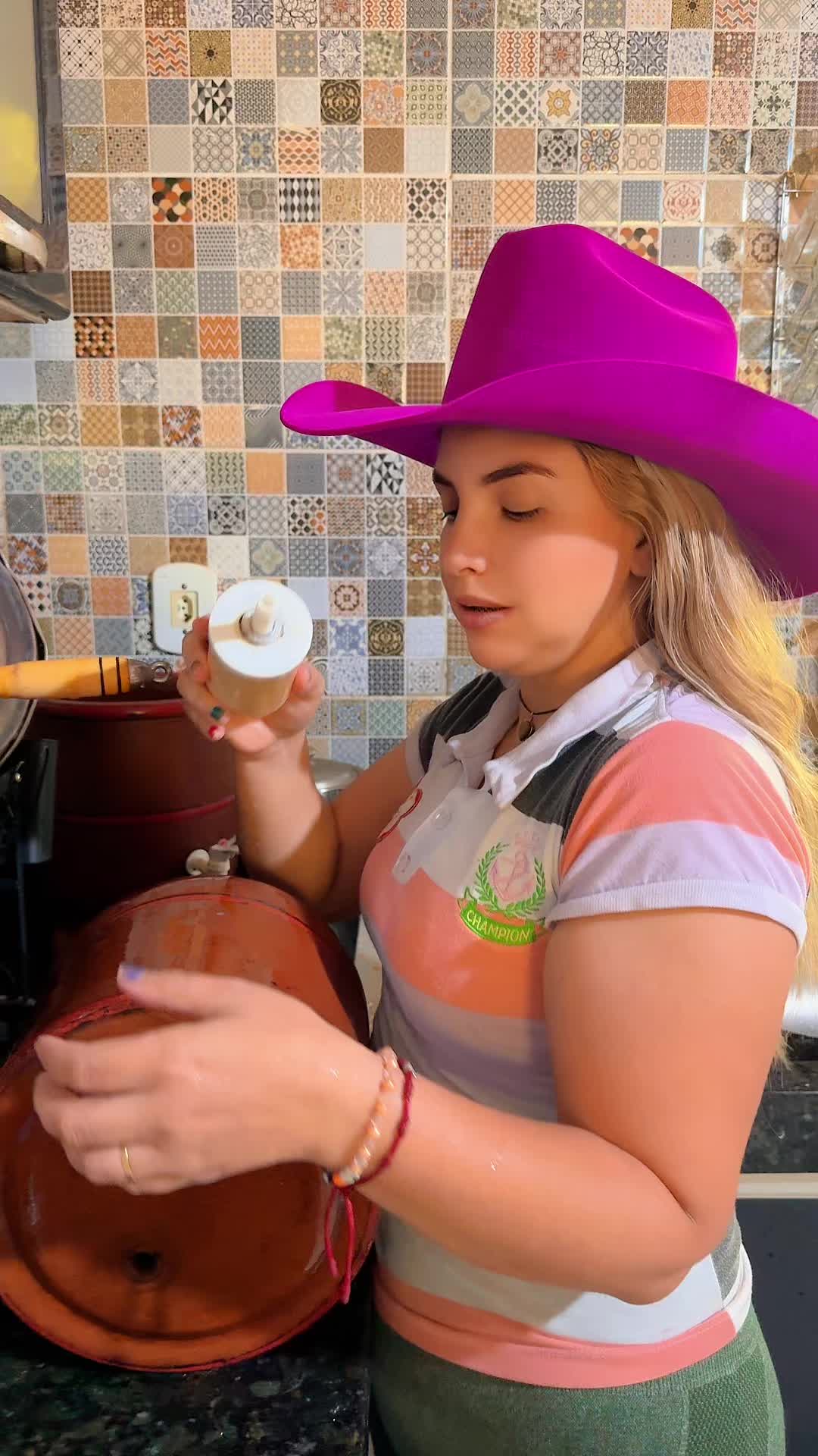 @Elvira Paulucio Vaqueira