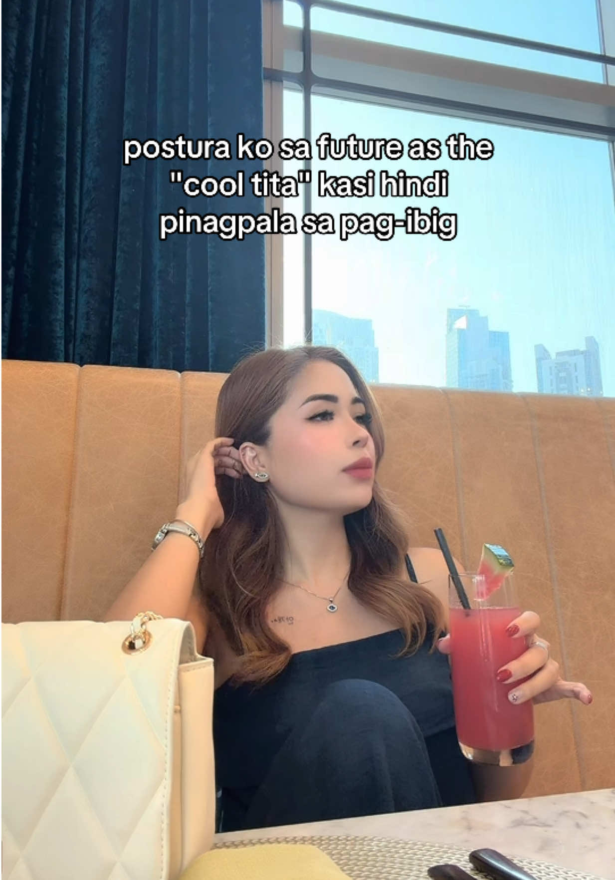 @๐ฃ๐๐ณ๐ณ๐๐ฅ ๐โโ.