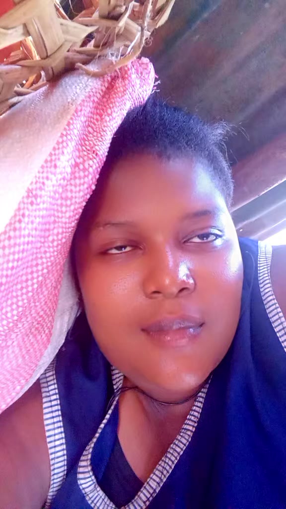 @moureen