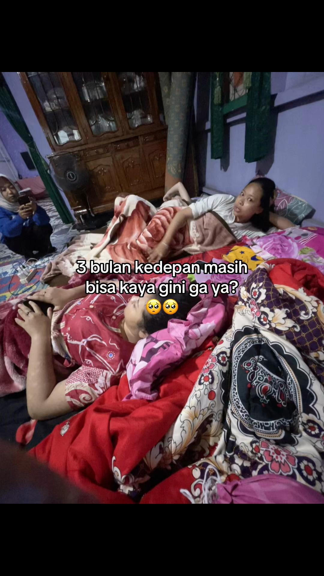 @Ivyb.lades