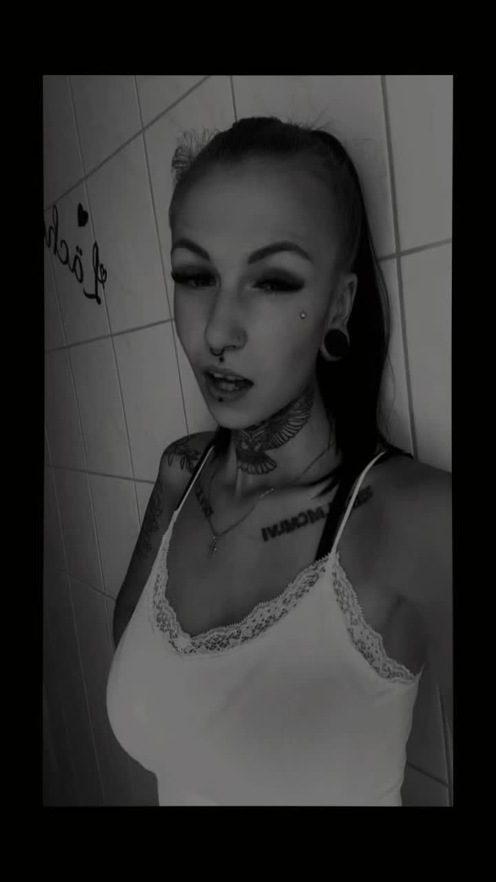 @𝔍𝖊𝖓𝖓𝖞